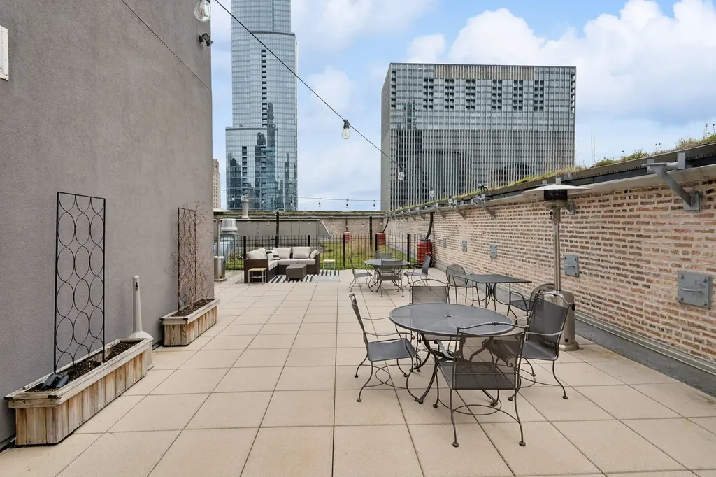 8 West Monroe Street Chicago IL 60603