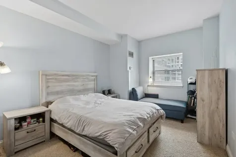 8 West Monroe Street Chicago IL 60603