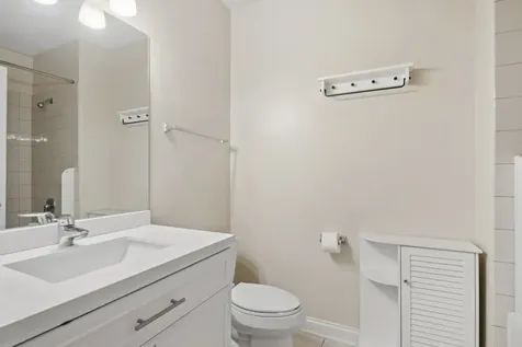 8 West Monroe Street Chicago IL 60603