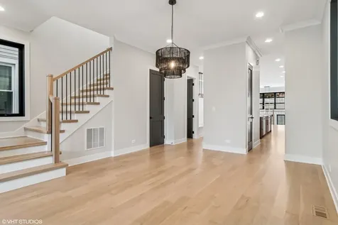 2062 West Belle Plaine Avenue Chicago IL 60618