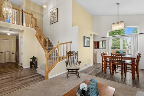 240 Paradise Parkway Oswego IL 60543