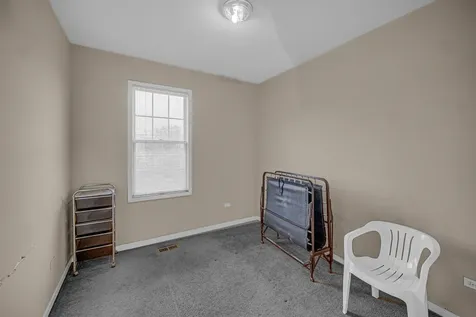 4635 South Greenwood Avenue Chicago IL 60653