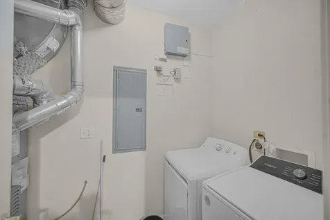 4635 South Greenwood Avenue Chicago IL 60653