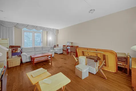4635 South Greenwood Avenue Chicago IL 60653