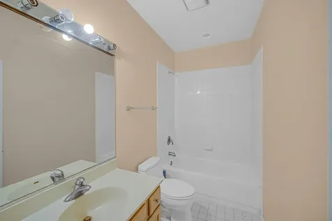 4635 South Greenwood Avenue Chicago IL 60653