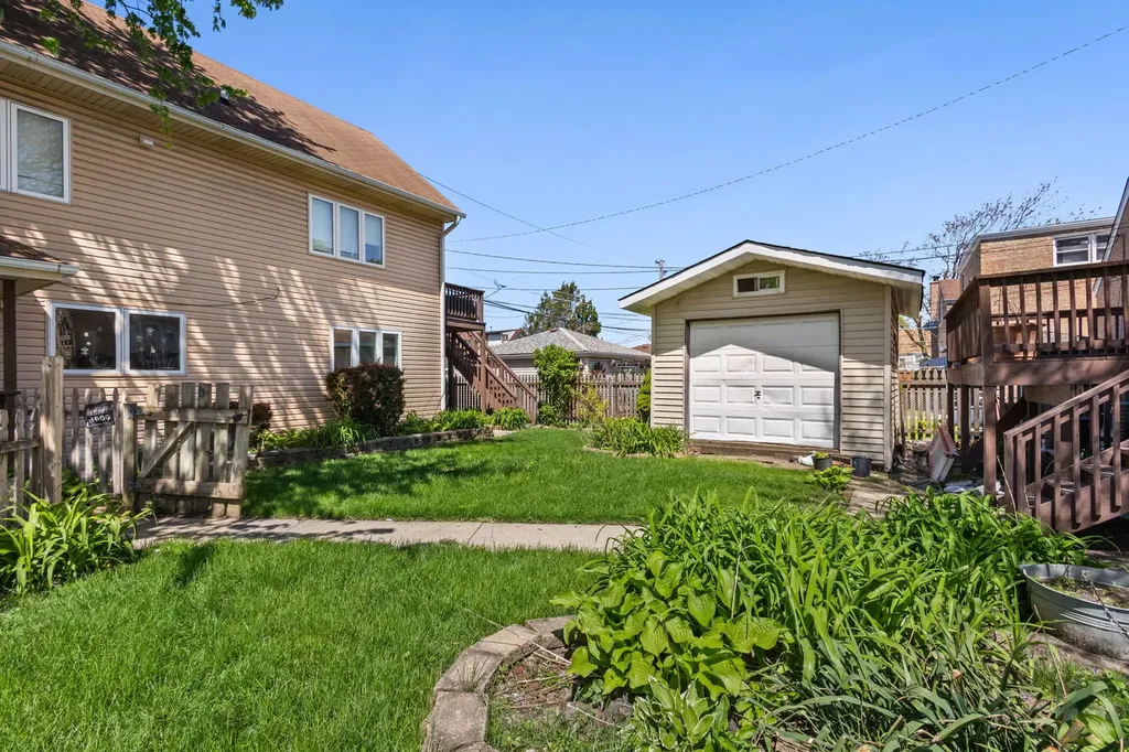 5230 South Lockwood Avenue Chicago IL 60638