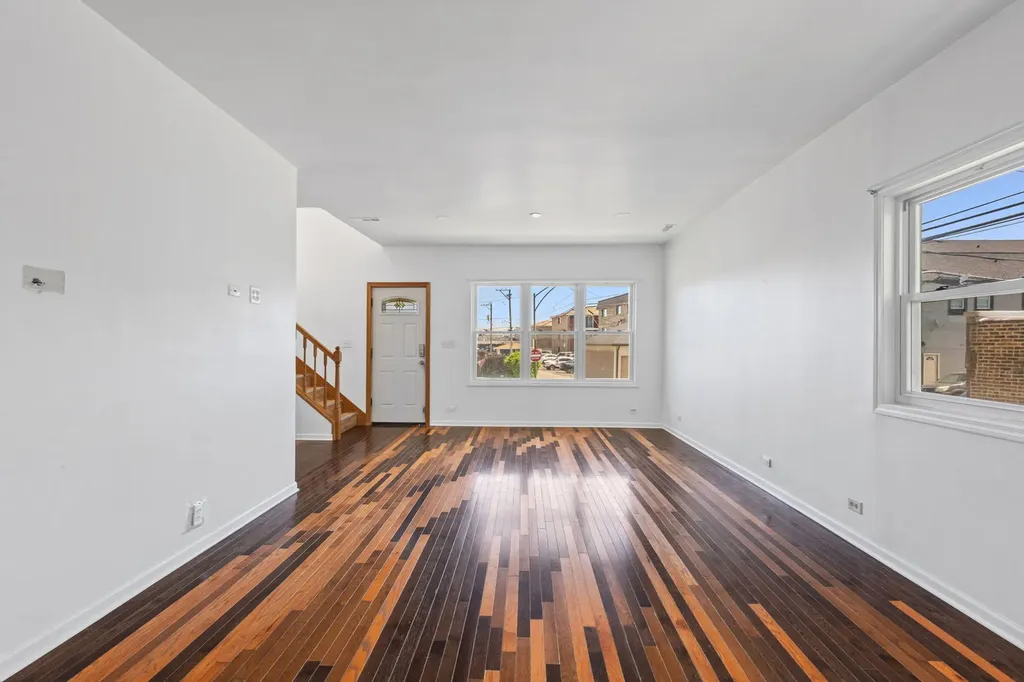 5230 South Lockwood Avenue Chicago IL 60638