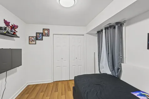 5230 South Lockwood Avenue Chicago IL 60638