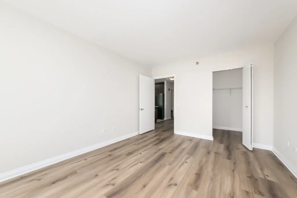 33 West Ontario Street Chicago IL 60654