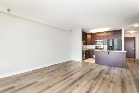 33 West Ontario Street Chicago IL 60654