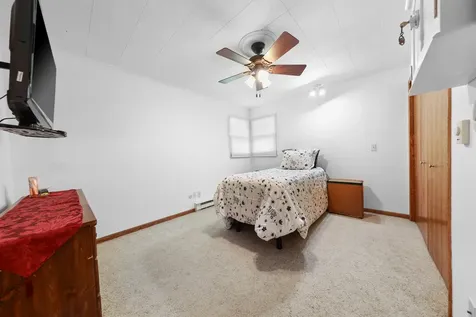 385 South Kankakee Street Coal City IL 60416