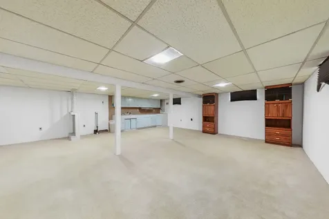 385 South Kankakee Street Coal City IL 60416