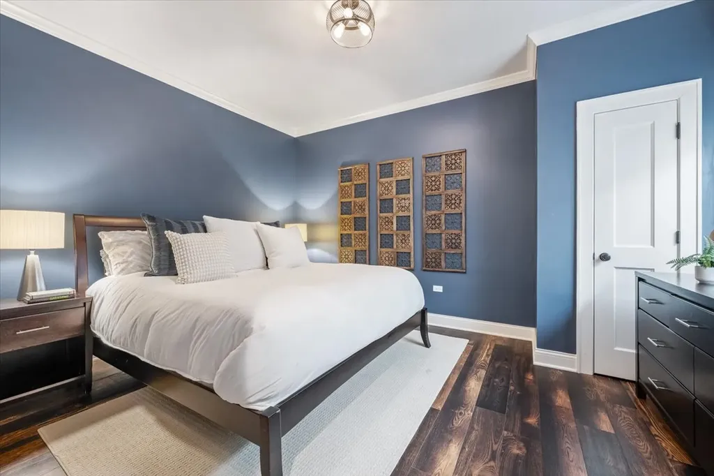 1148 Isabella Street Wilmette IL 60091