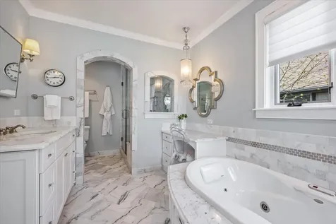 1148 Isabella Street Wilmette IL 60091