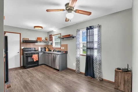 841 South High Street Paxton IL 60957