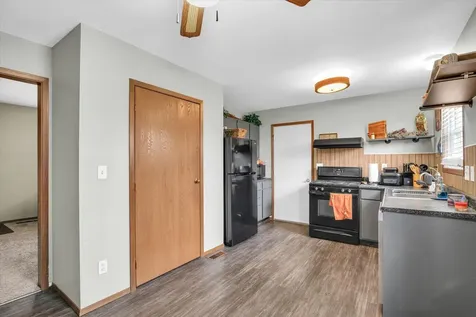 841 South High Street Paxton IL 60957