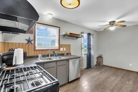 841 South High Street Paxton IL 60957