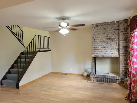 483 Rustic Drive Wheeling IL 60090