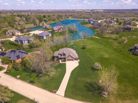 9487 Janel Drive Bloomington IL 61705