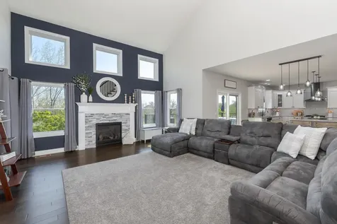 9487 Janel Drive Bloomington IL 61705