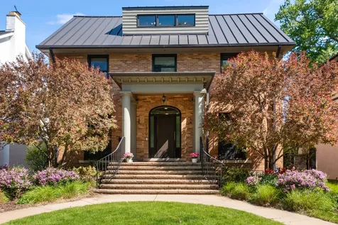 1319 Lincoln Street Evanston IL 60201