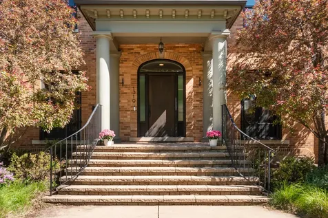 1319 Lincoln Street Evanston IL 60201