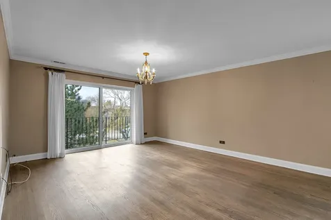 1002 Castilian Court Glenview IL 60025