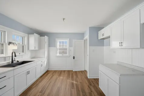 507 West 12th Street Sterling IL 61081