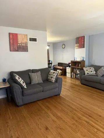 12 Gibson Road Park Forest IL 60466