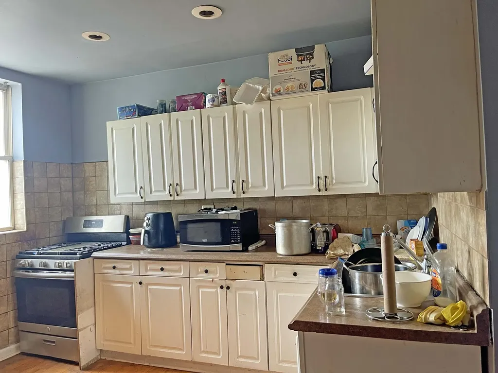 4930 West Adams Street Chicago IL 60644