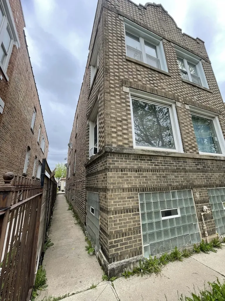 4930 West Adams Street Chicago IL 60644