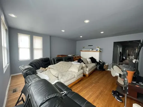 4930 West Adams Street Chicago IL 60644