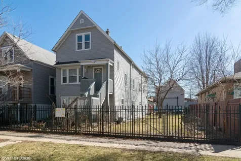 3707 West Mclean Avenue Chicago IL 60647