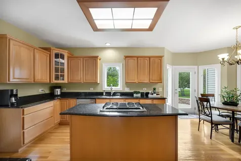 852 Sunrise Drive South Elgin IL 60177