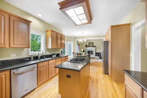 852 Sunrise Drive South Elgin IL 60177