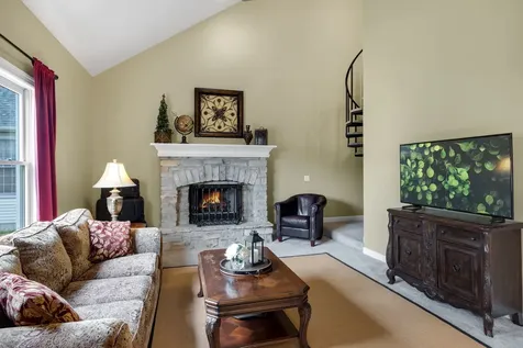 852 Sunrise Drive South Elgin IL 60177