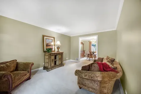 852 Sunrise Drive South Elgin IL 60177