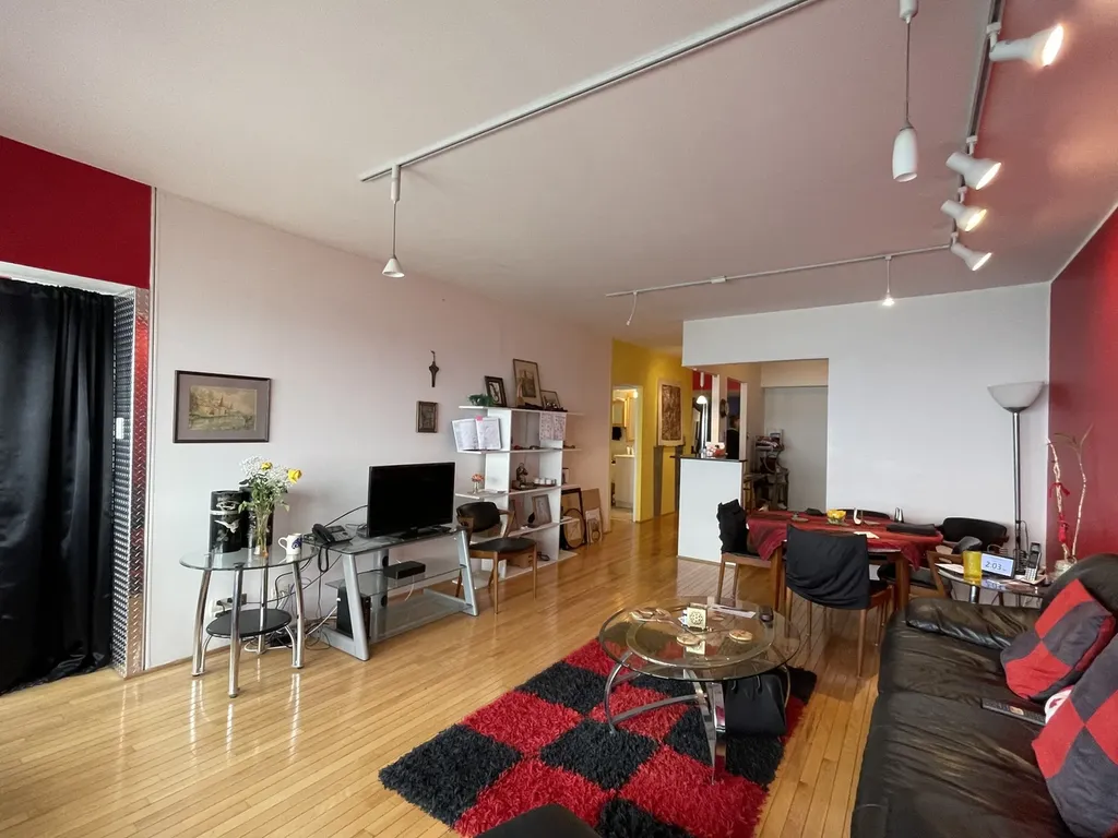 175 East Delaware Place Chicago IL 60611