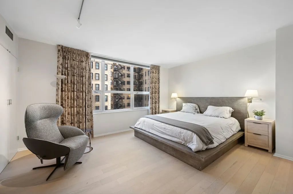 1515 North Astor Street Chicago IL 60610