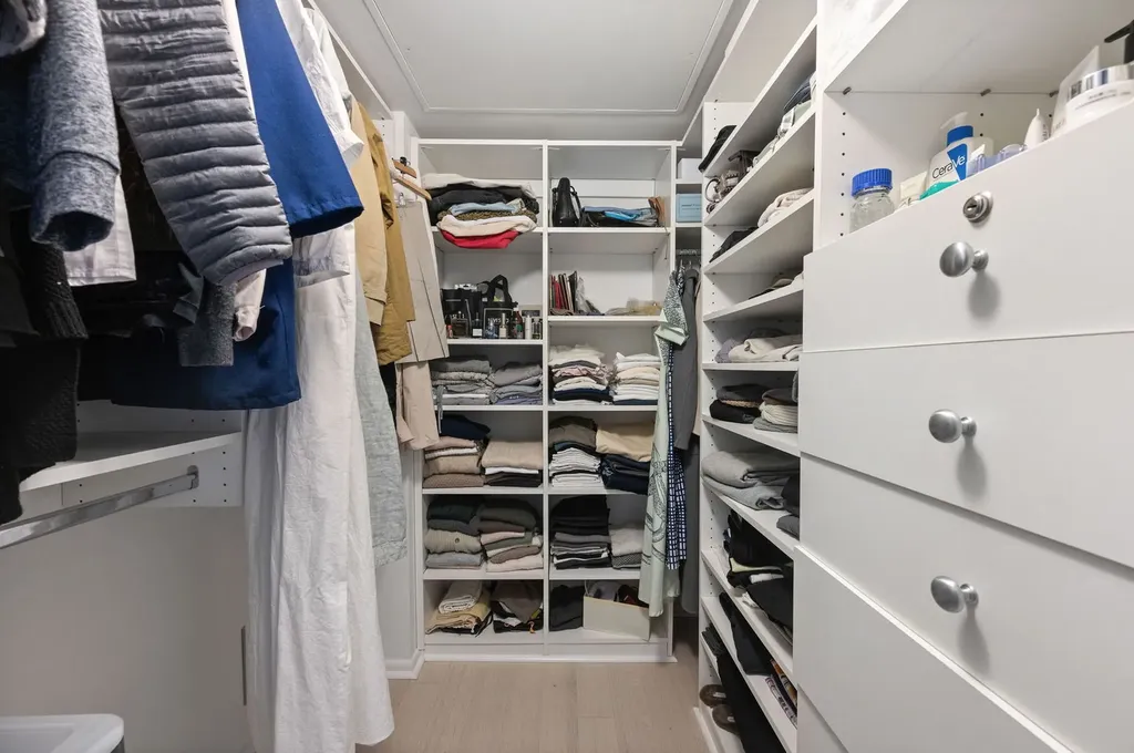 1515 North Astor Street Chicago IL 60610