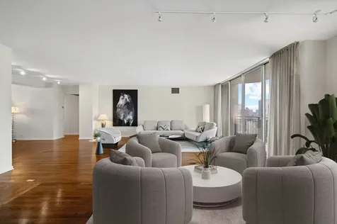 1515 North Astor Street Chicago IL 60610