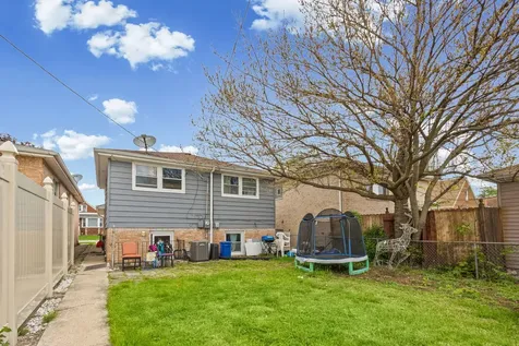 7341 West 55th Place Summit IL 60501