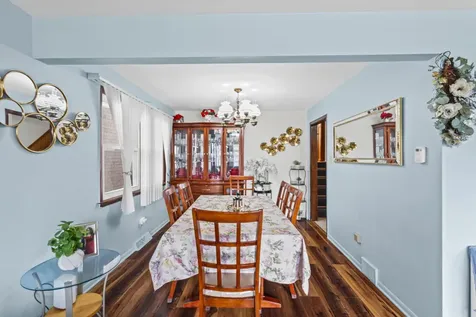 7341 West 55th Place Summit IL 60501