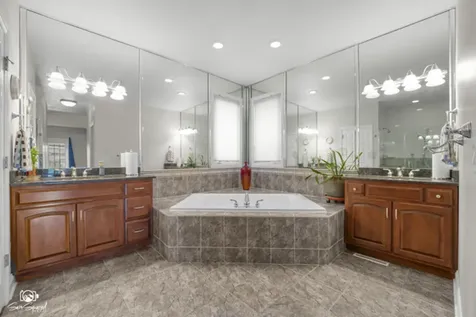 6936 West Foss Road Monee IL 60449