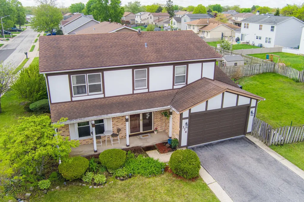 376 Canyon Trail Carol Stream IL 60188