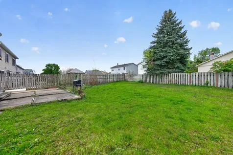 376 Canyon Trail Carol Stream IL 60188
