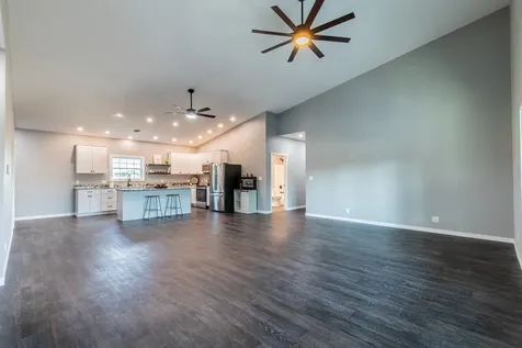 1854 West Backbone Road Princeton IL 61356