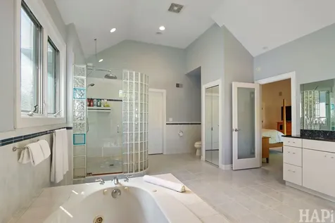 225 Spruce Road Northbrook IL 60062