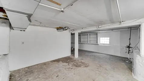 1114 North Waller Avenue Chicago IL 60651