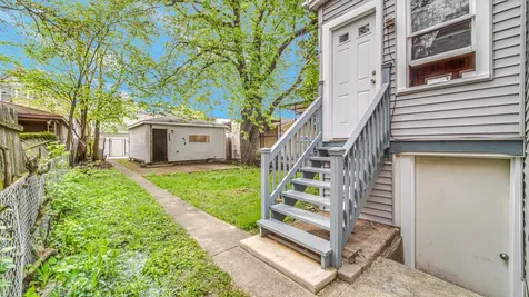 1114 North Waller Avenue Chicago IL 60651